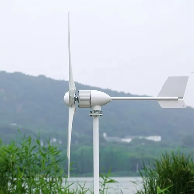 3kw 5kw 10kw خارج الشبكة النظام الكهربائي الهجين للطاقة الشمسية الرياحية المنزلية وبطارية جيل طويلة الأمد