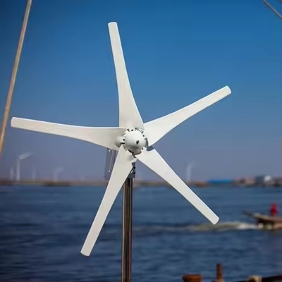 3kw 5kw 10kw خارج الشبكة النظام الكهربائي الهجين للطاقة الشمسية الرياحية المنزلية وبطارية جيل طويلة الأمد