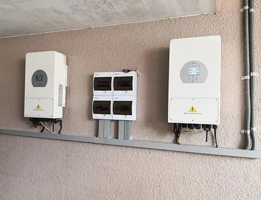 5kw 6kw 10kw نظام الطاقة الشمسية الهجينة 10-20KWh نطاق الطاقة الخارجة
