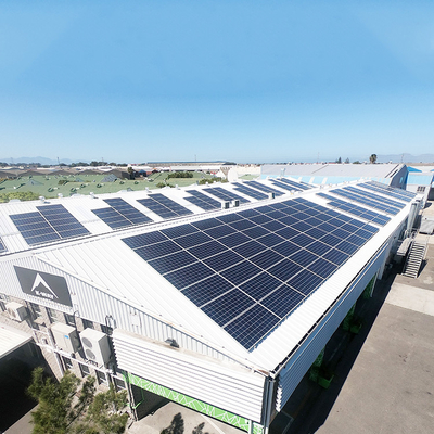 نظام الطاقة الشمسية القابل للتخصيص 5kw 10kw 15kw 20kw 30kw لموقع التثبيت في الهواء الطلق