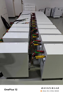 51.2v بطارية تخزين شمسية وضع تثبيت قابل للتراص
